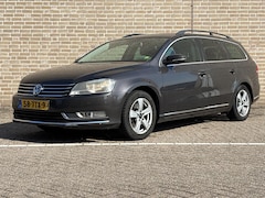 Volkswagen Passat Variant - 1.4 TSI Highline BlueMotion DSG Automaat | Climate | Navi | PDC | Trekhaak |
