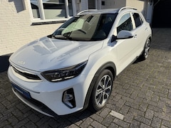 Kia Stonic - 1.0 T-GDi MHEV DynamicPlusLine Automaat/ 1e Eigenaar/ Navi/ Camera/ Full Led/ Afnb Trekhaa