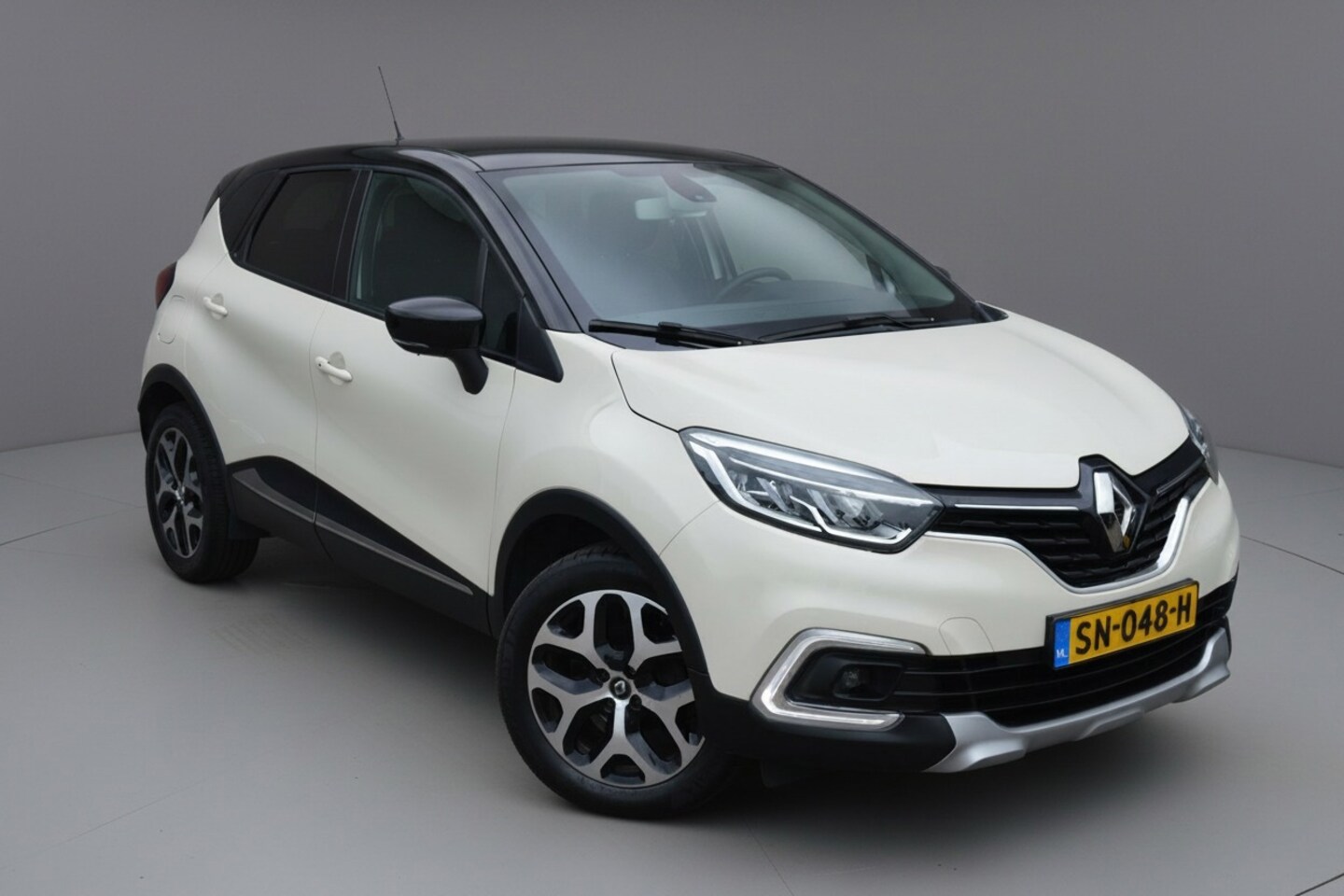 Renault Captur - Clima|Cruise|Navi|LED|48DKM! - AutoWereld.nl