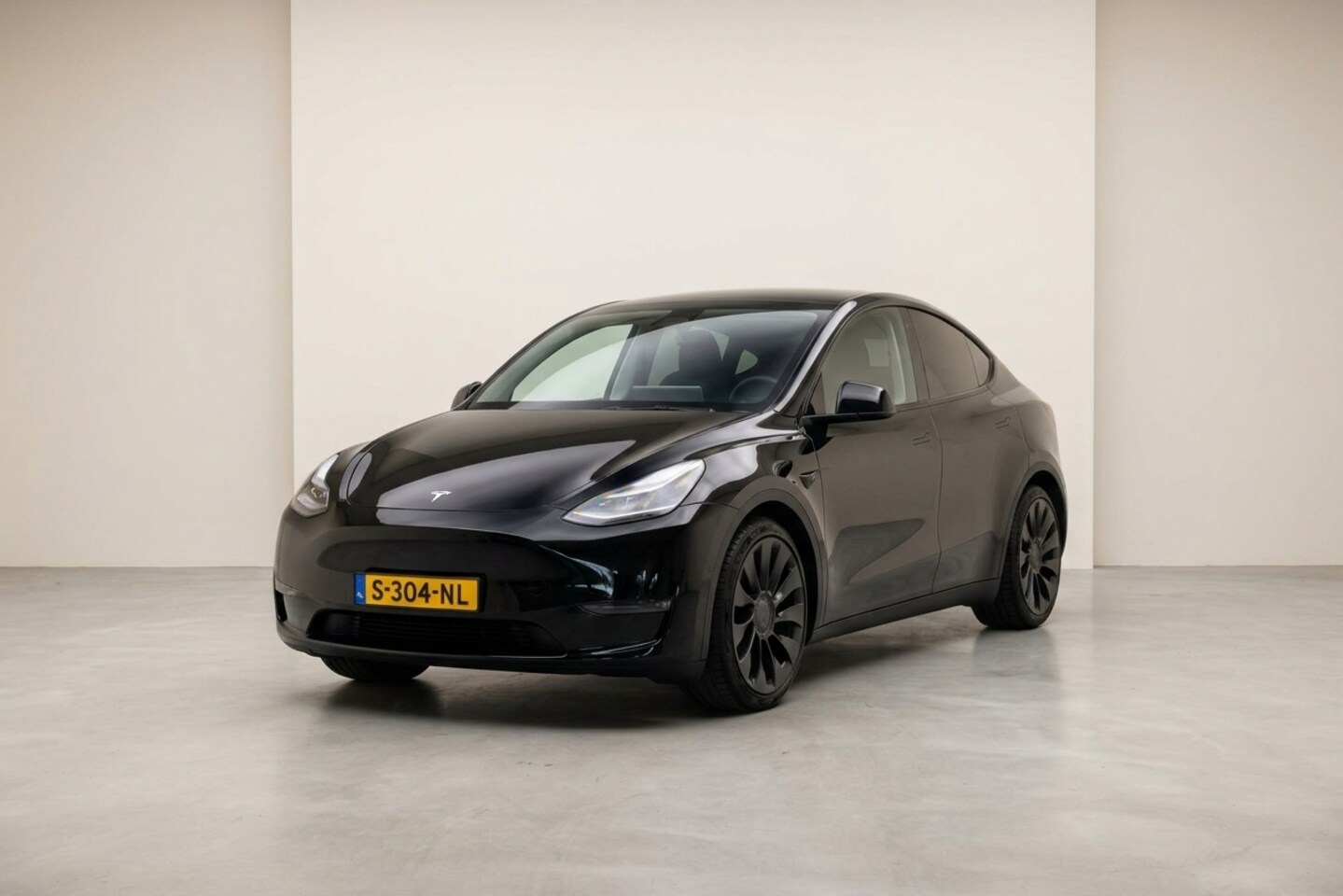 Tesla Model Y - Performance AWD 75 kWh - AutoWereld.nl