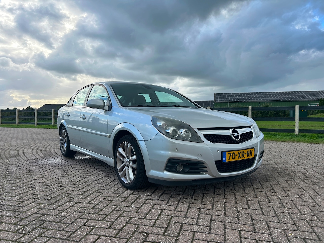 Opel Vectra GTS - 1.8-16V Executive 1.8-16V Executive - AutoWereld.nl