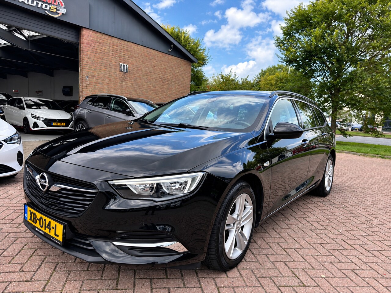 Opel Insignia Sports Tourer - 1.5 Turbo Business+ Automaat - AutoWereld.nl