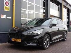 Ford Focus Wagon - 1.0/125pk Hybrid ST-Line NAV CAM ECC HUD RR Keyless Privacy Glass