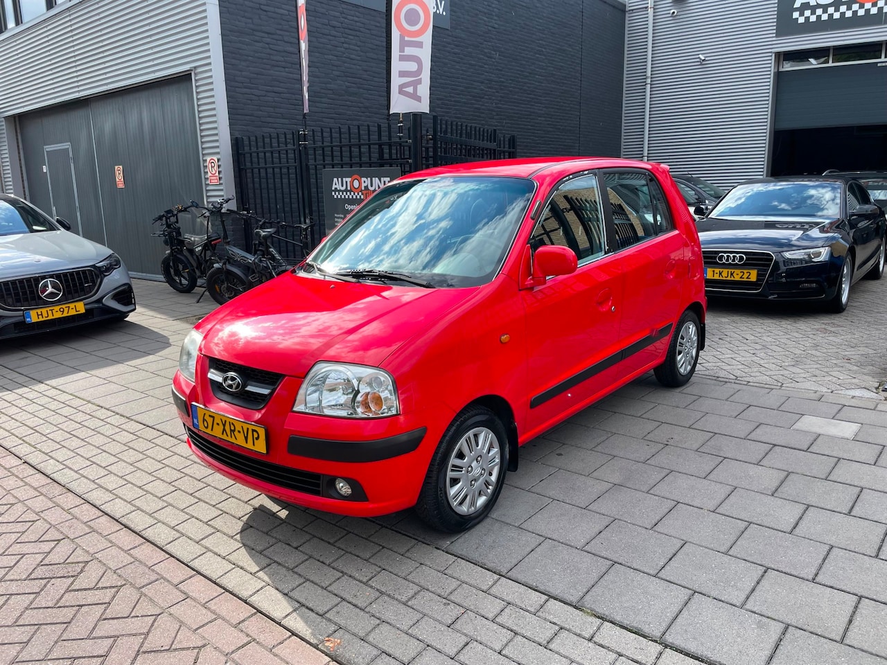 Hyundai Atos - 1.1i Dynamic Cool 2e Eigenaar! Trekhaak Airco NAP APK - AutoWereld.nl