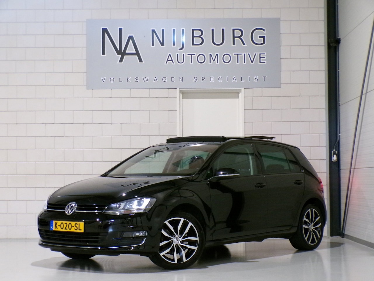 Volkswagen Golf - 1.4 TSI ACT Highline "Automaat" Pano Stoelverwarming Trekhaak Xenon-LED Massage-stoel Came - AutoWereld.nl