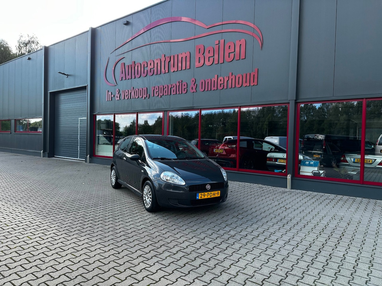 Fiat Grande Punto - 1.3 M-Jet Actual / Trekhaak / 3DR / NAP / - AutoWereld.nl