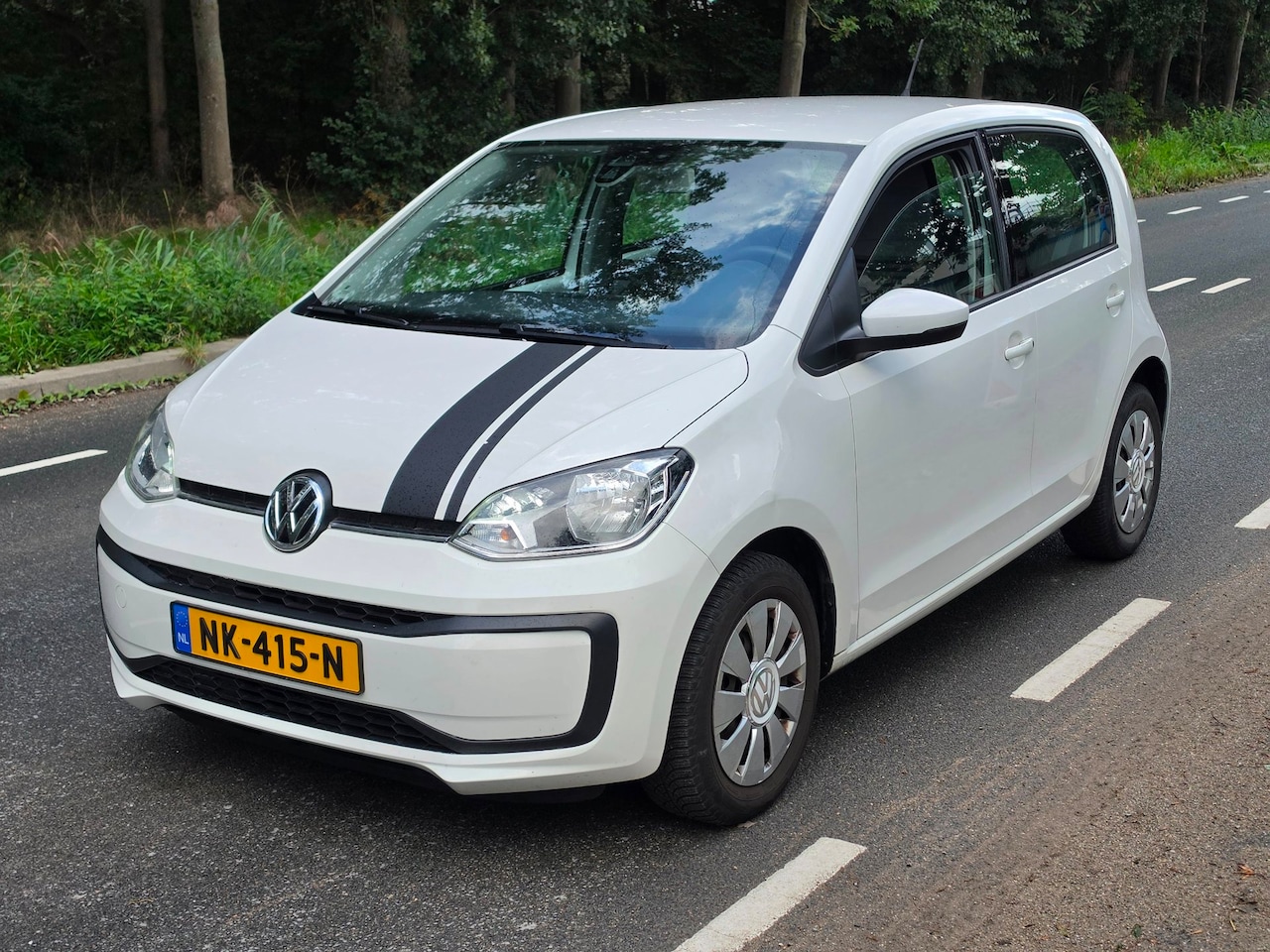 Volkswagen Up! - 1.0 BMT move up! / AIRCO / NAP - AutoWereld.nl