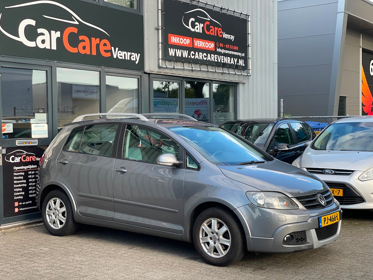 Volkswagen Golf - 1.6 Cross APK01-2027 AIRCO CRUISECONTROLE STOELVERWARMING PARKEERSENSOREN - AutoWereld.nl