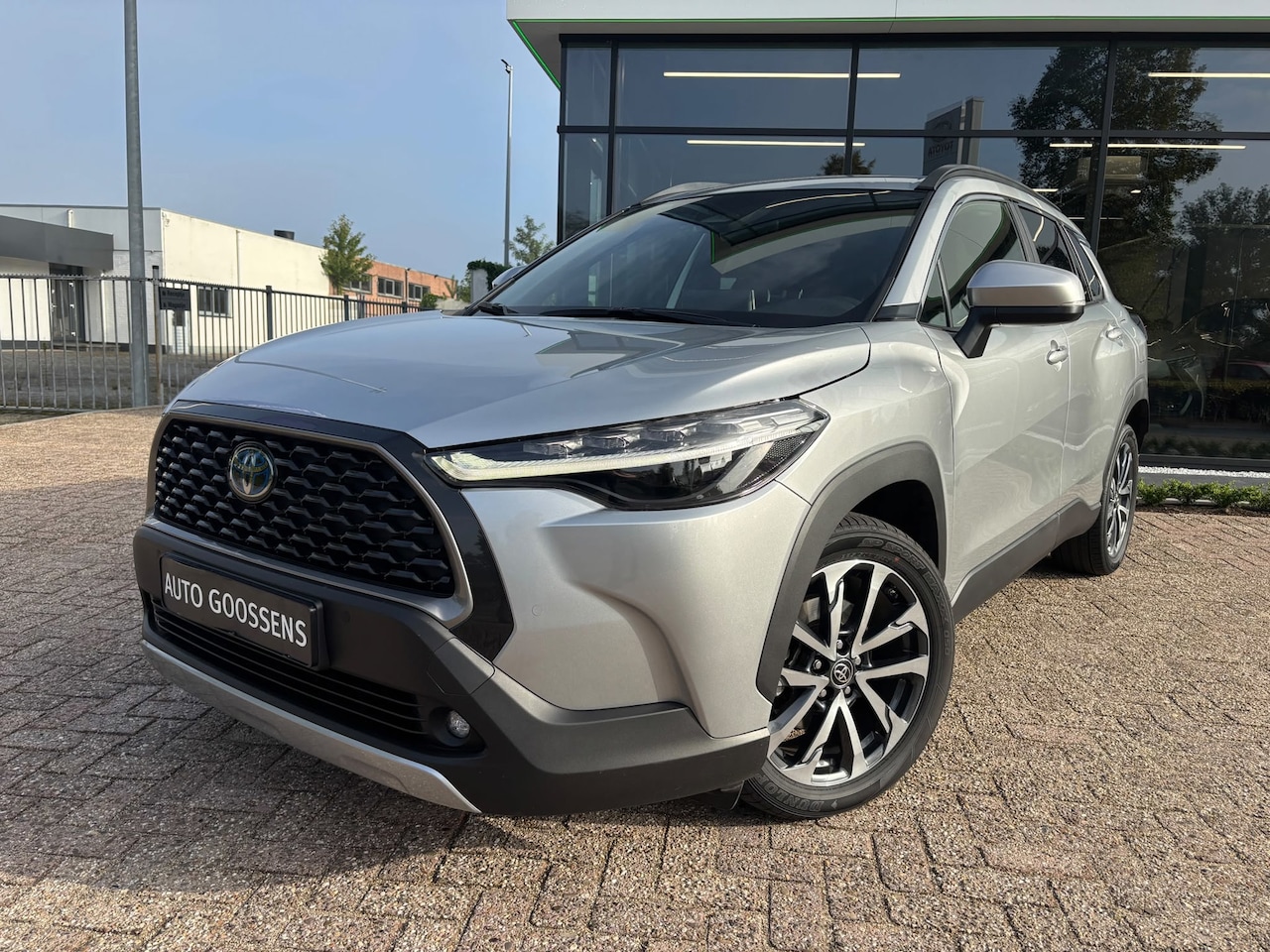 Toyota Corolla Cross - 2.0 High Power Hybrid First Edition 2.0 High Power Hybrid First Edition - AutoWereld.nl