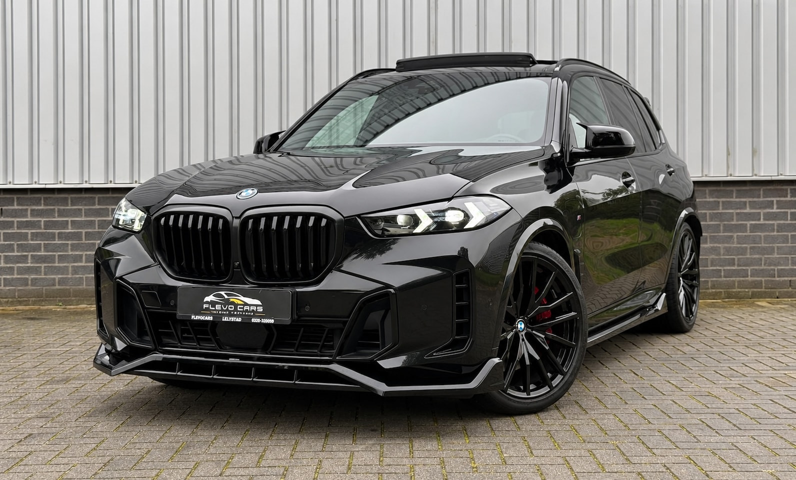 BMW X5 - 50e xDrive50e M-Sport PRO|489 PK|4 WIELBESTURING|PANO|MASSAGE|HEAD-UP|360|SOFTCLOSE|H&K| - AutoWereld.nl