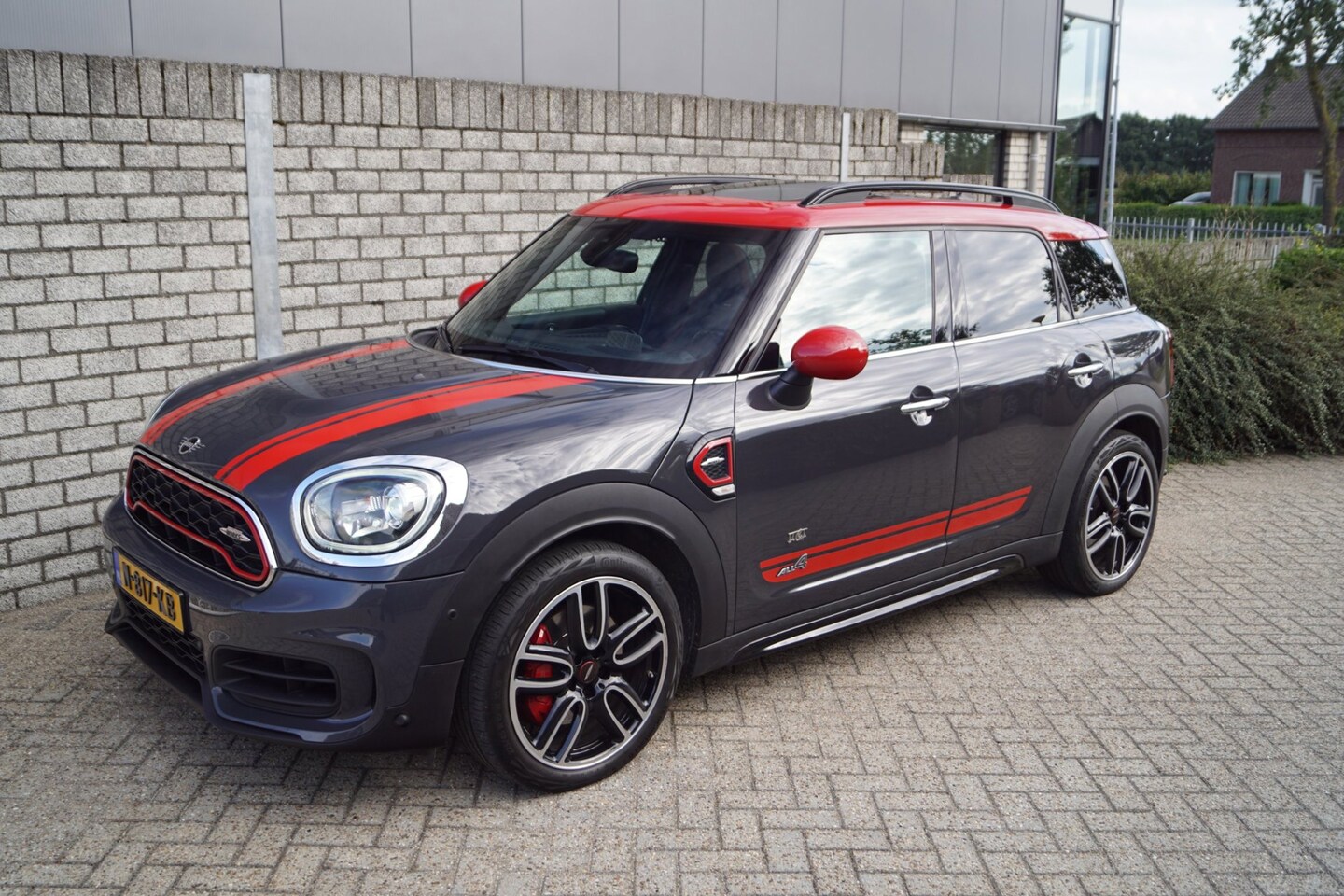 MINI Countryman - 2.0 John Cooper Works ALL4 Chili Autom Panodak Leder/Alcantara Navi Camera Clima Head-Up X - AutoWereld.nl