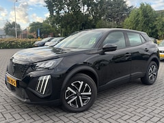 Peugeot 2008 - 1.2 Hybrid 136 Style | Cruise control | Climate control | Apple Carplay | Android Auto |