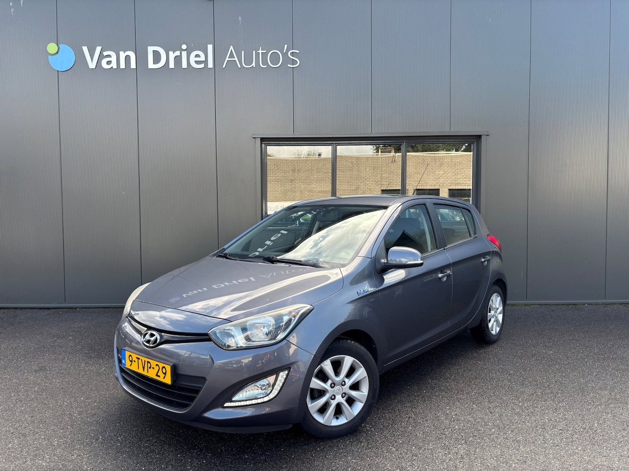 Hyundai i20 - 1.2i i-Deal / Radio / Airco! - AutoWereld.nl