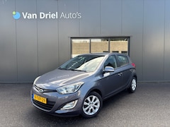 Hyundai i20 - 1.2i i-Deal / Radio / Airco