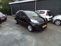 Peugeot 107 - 1.0 Access Accent NL auto 158 000km nap airco NW mod