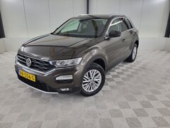 Volkswagen T-Roc - 1.0 TSI Style, Navigatie