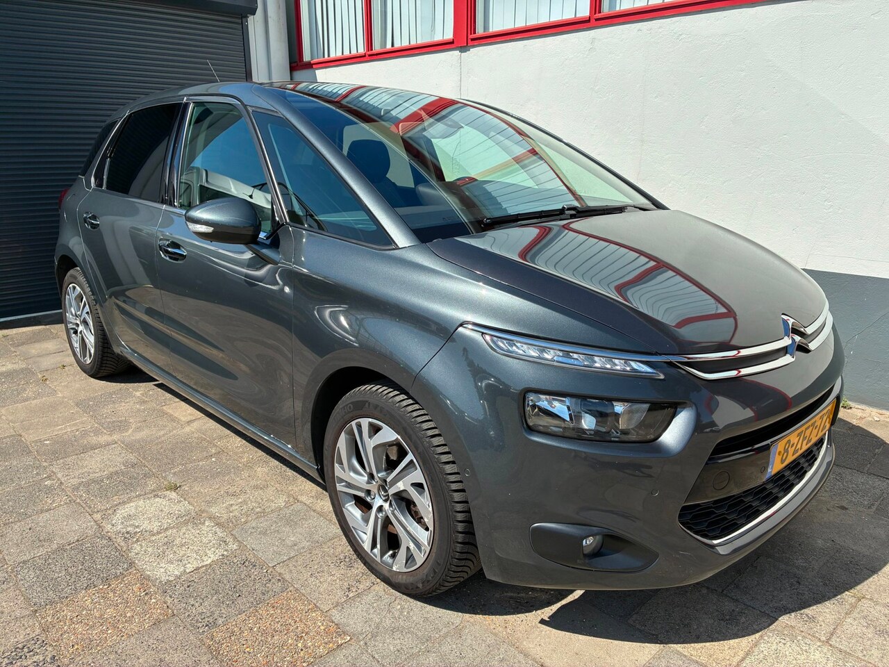 Citroën C4 Picasso - Automaat 1.6 Intensive - AutoWereld.nl
