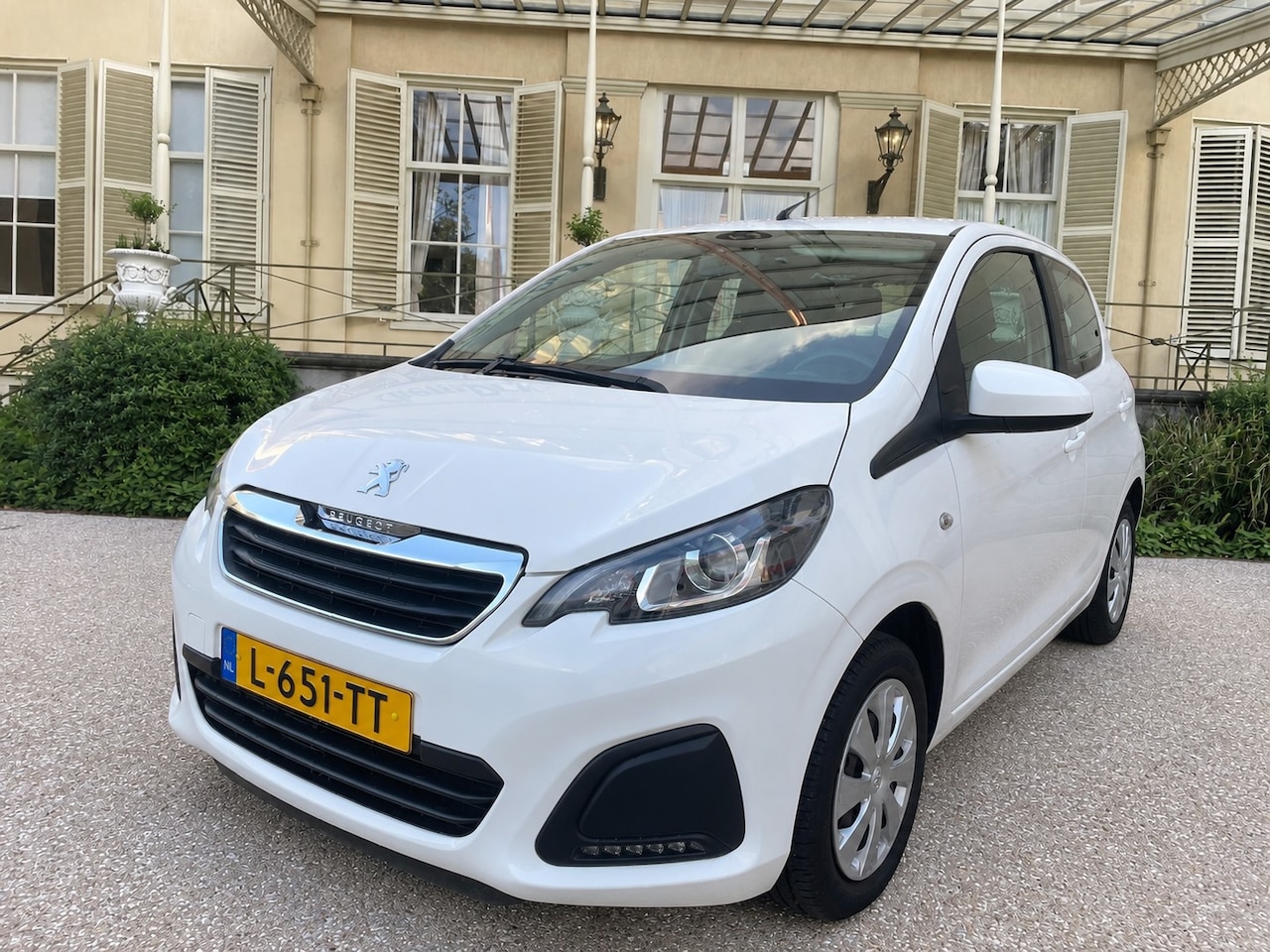 Peugeot 108 - 1.0 e-VTi Active AIRCO HOGE INSTAP ISOFIX NAP - AutoWereld.nl