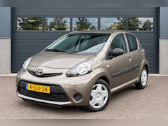 Toyota Aygo - 1.0 VVT Mooie unieke kleur •Airco • Nieuwe apk•
