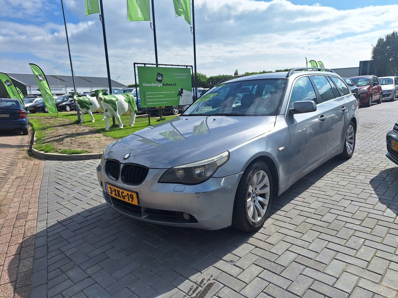 BMW 5-serie Touring - 520d High Executive / Niet mooi / APK januari 2027 - AutoWereld.nl