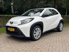 Toyota Aygo X - 1.0 | Automaat | Clima | Keyless | Fabrieksgarantie | Camera |Carplay