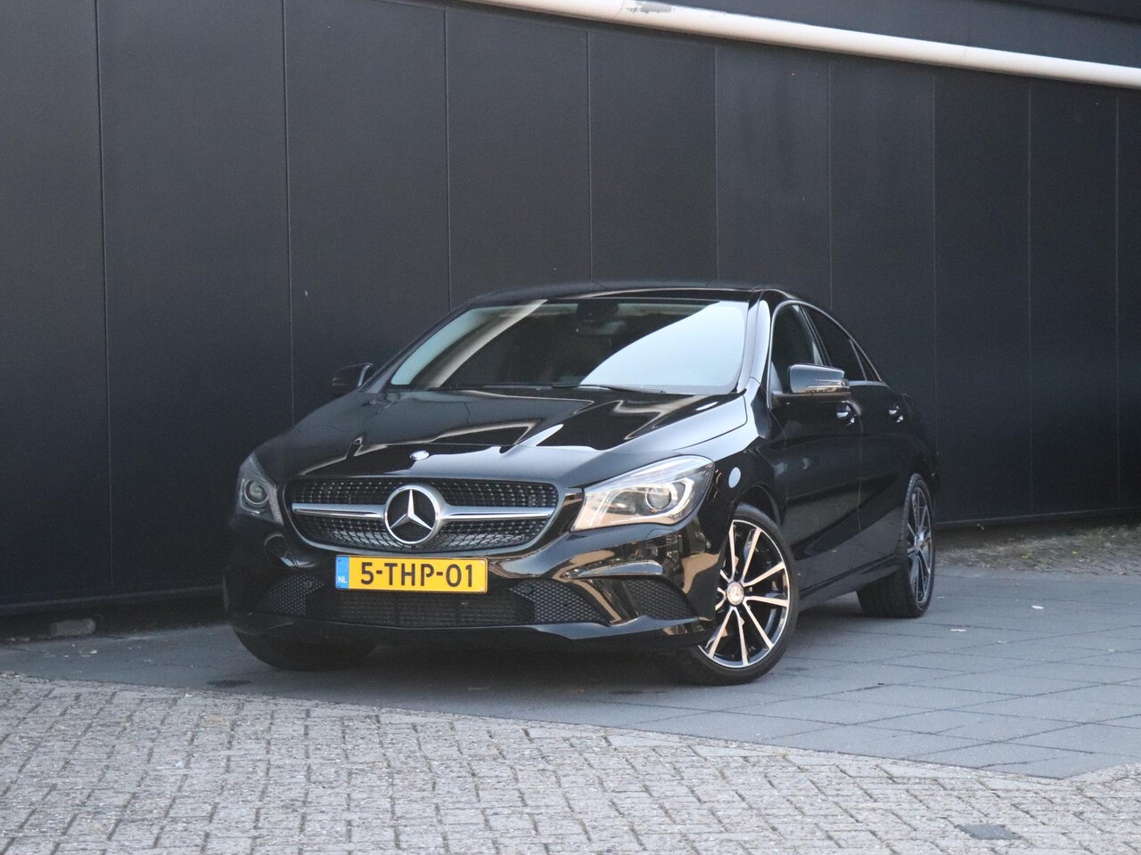 Mercedes-Benz CLA-Klasse - 200 Ambition | PDC | PANO | SPORTSTOELEN | CRUISE | NAVI | - AutoWereld.nl