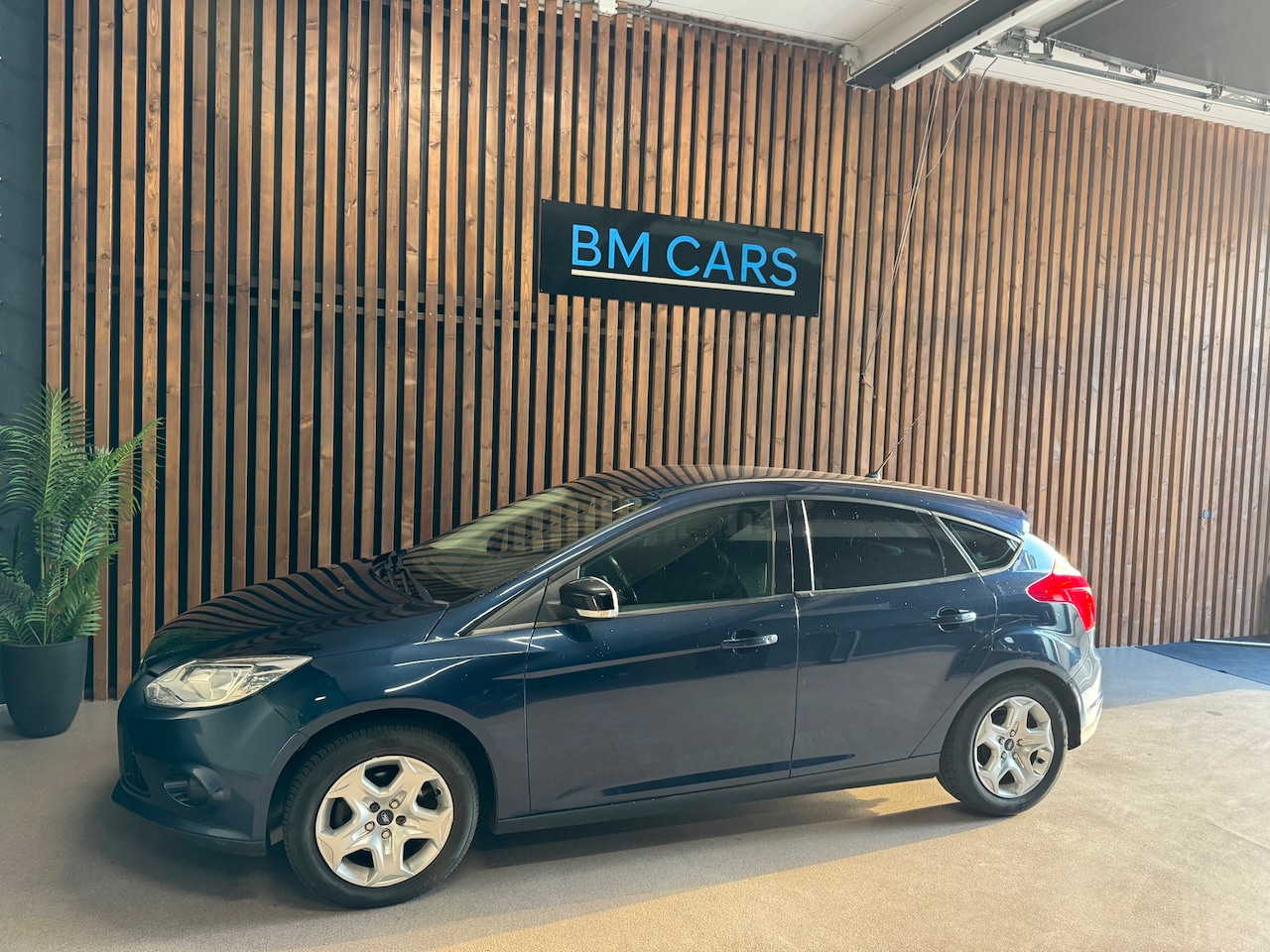 Ford Focus - 1.6 TI-VCT Camera,Airco, Cruise - AutoWereld.nl