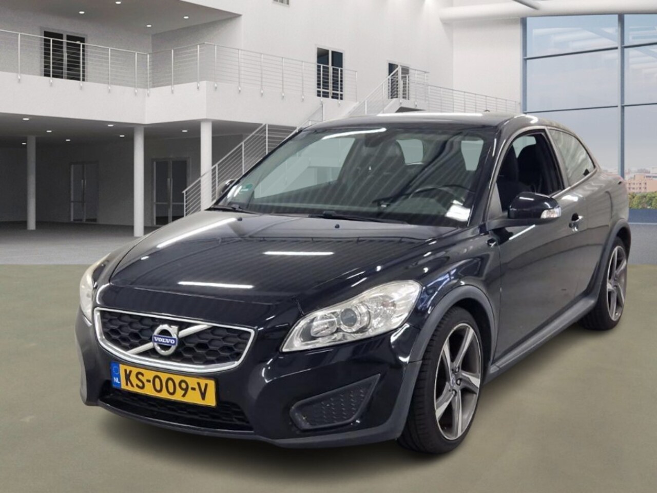 Volvo C30 - 1.6 D2 Kinetic AIRCO CRUISE BOEKJES - AutoWereld.nl