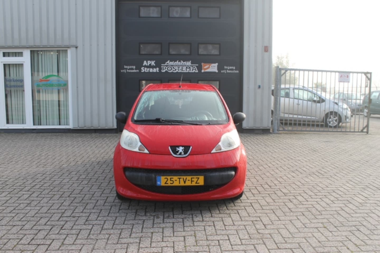Peugeot 107 - 1.0-12V XR 5 deurs - AutoWereld.nl