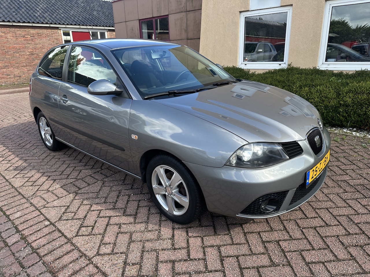 SEAT Ibiza - 1.6-16V Freestyle AIRCO ELEC RAM NAP APK - AutoWereld.nl