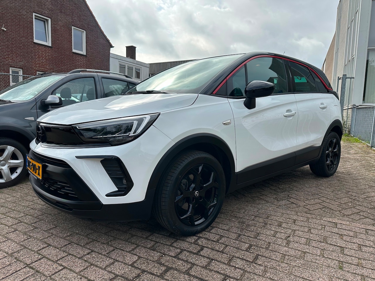 Opel Crossland - 1.2 Turbo GS * LMV * PDC * - AutoWereld.nl