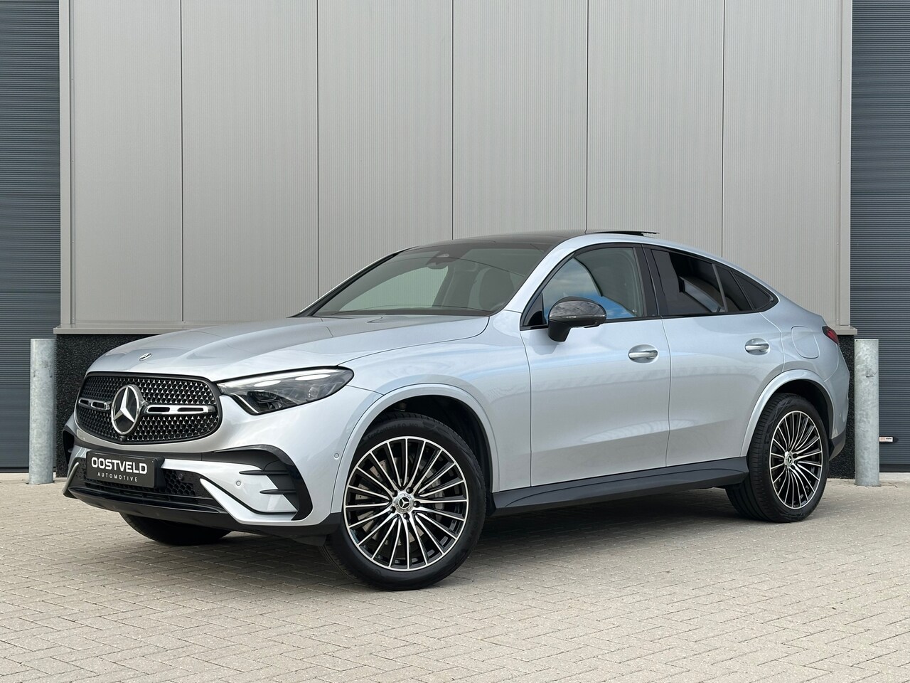 Mercedes-Benz GLC-klasse Coupé - 300e AMG Line |PANO|MEMO|TREKHAAK - AutoWereld.nl