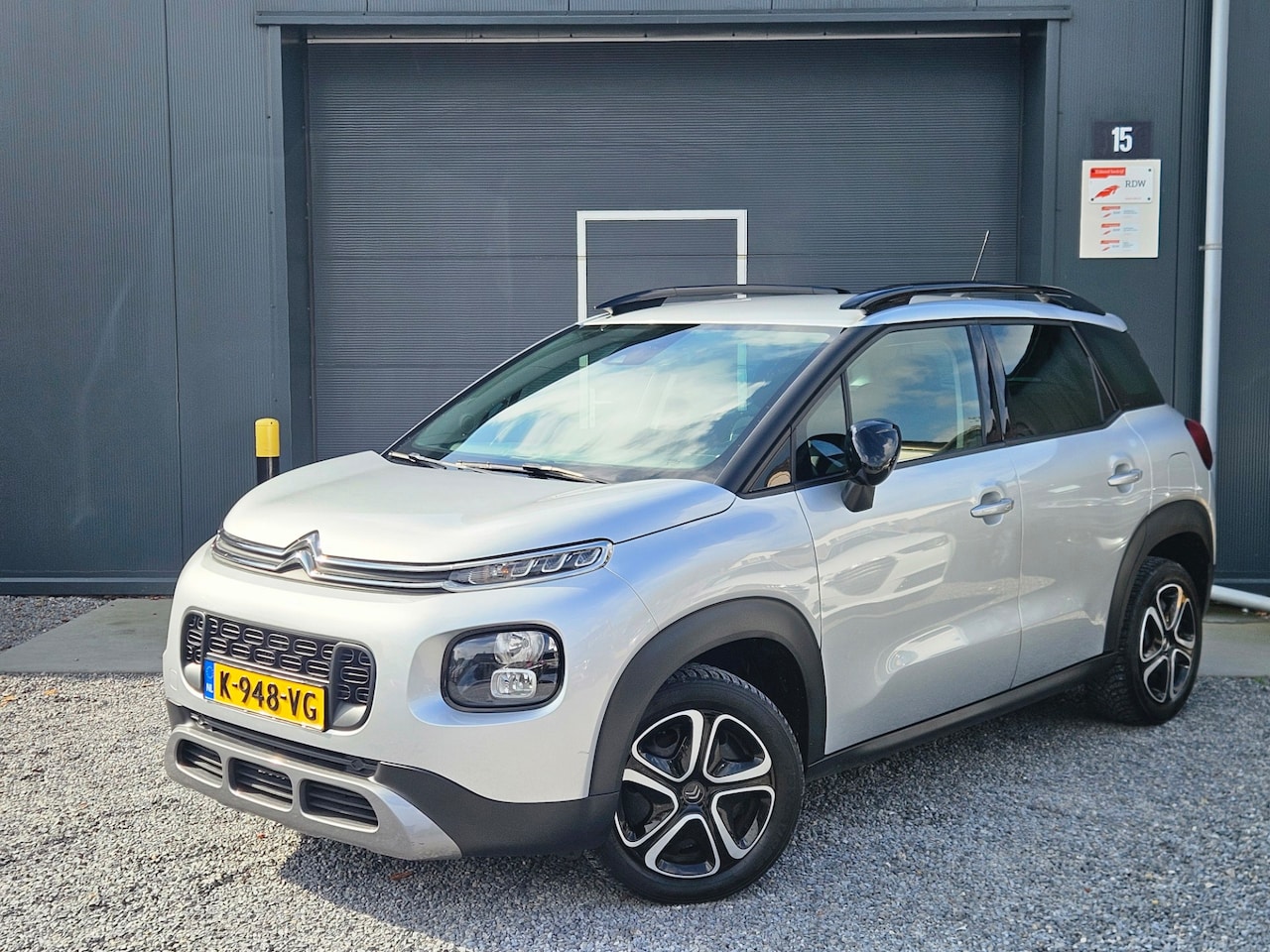 Citroën C3 Aircross - 1.2 PureTech S&S Shine 1.2 PureTech S&S Shine - AutoWereld.nl
