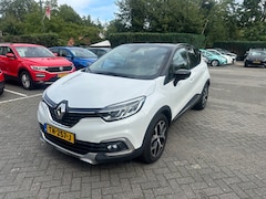 Renault Captur - 0.9 TCe Bose , navigatie , pdc voor en achter met camera
