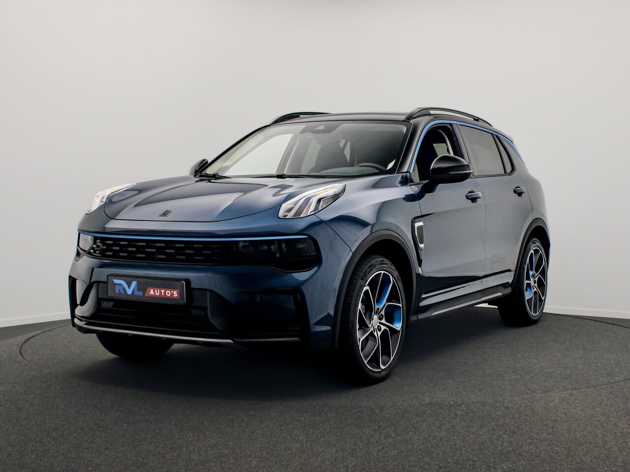 Lynk & Co 01 - 1.5 261PK Plug-in Hybrid | Origineel Nederlands | 360 Camera Pano/dak Apple/Carplay Adapti - AutoWereld.nl