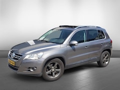 Volkswagen Tiguan - 2.0 TSI Sport&St.4M Automaat