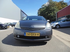 Toyota Prius - 1.5 VVT-i Business Edition navi leer camrea
