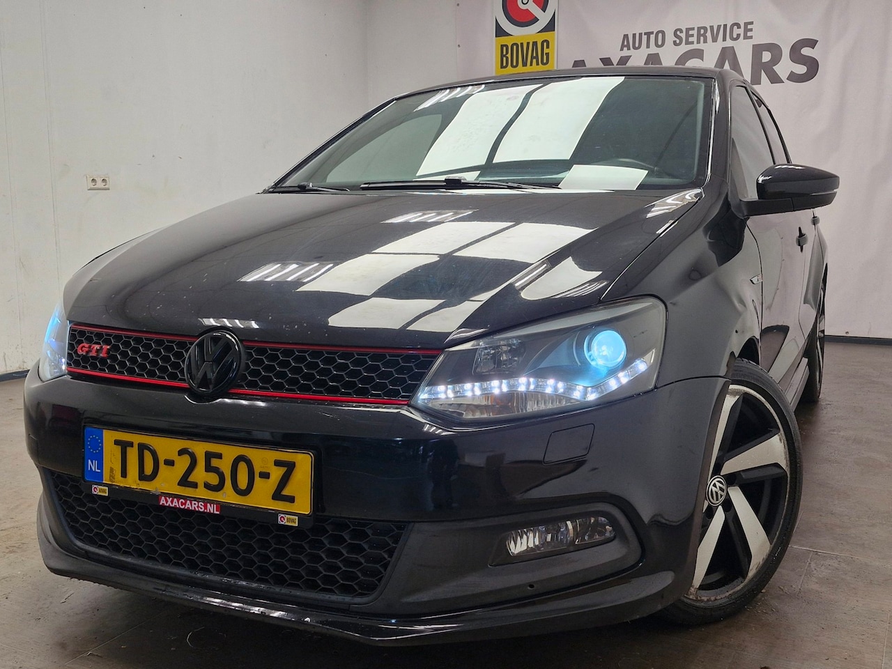 Volkswagen Polo - 1.4 TSI GTI AIRCO ! AUTOMAAT ! APK ! RIJD GOED ! - AutoWereld.nl