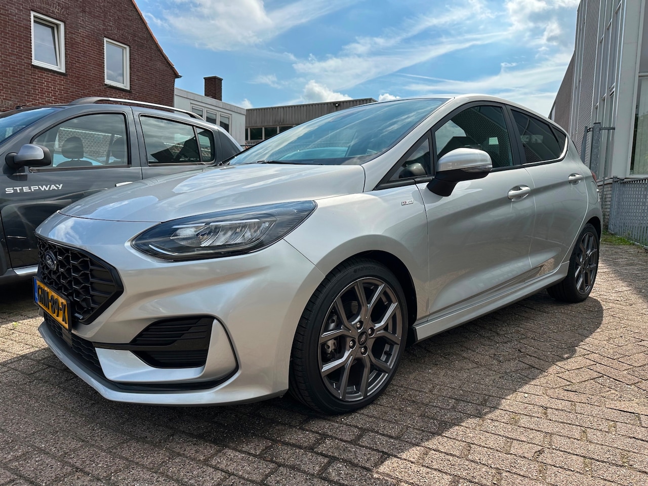 Ford Fiesta - 1.0 EcoBoost Hybrid ST-Line * PDC * LMV * - AutoWereld.nl