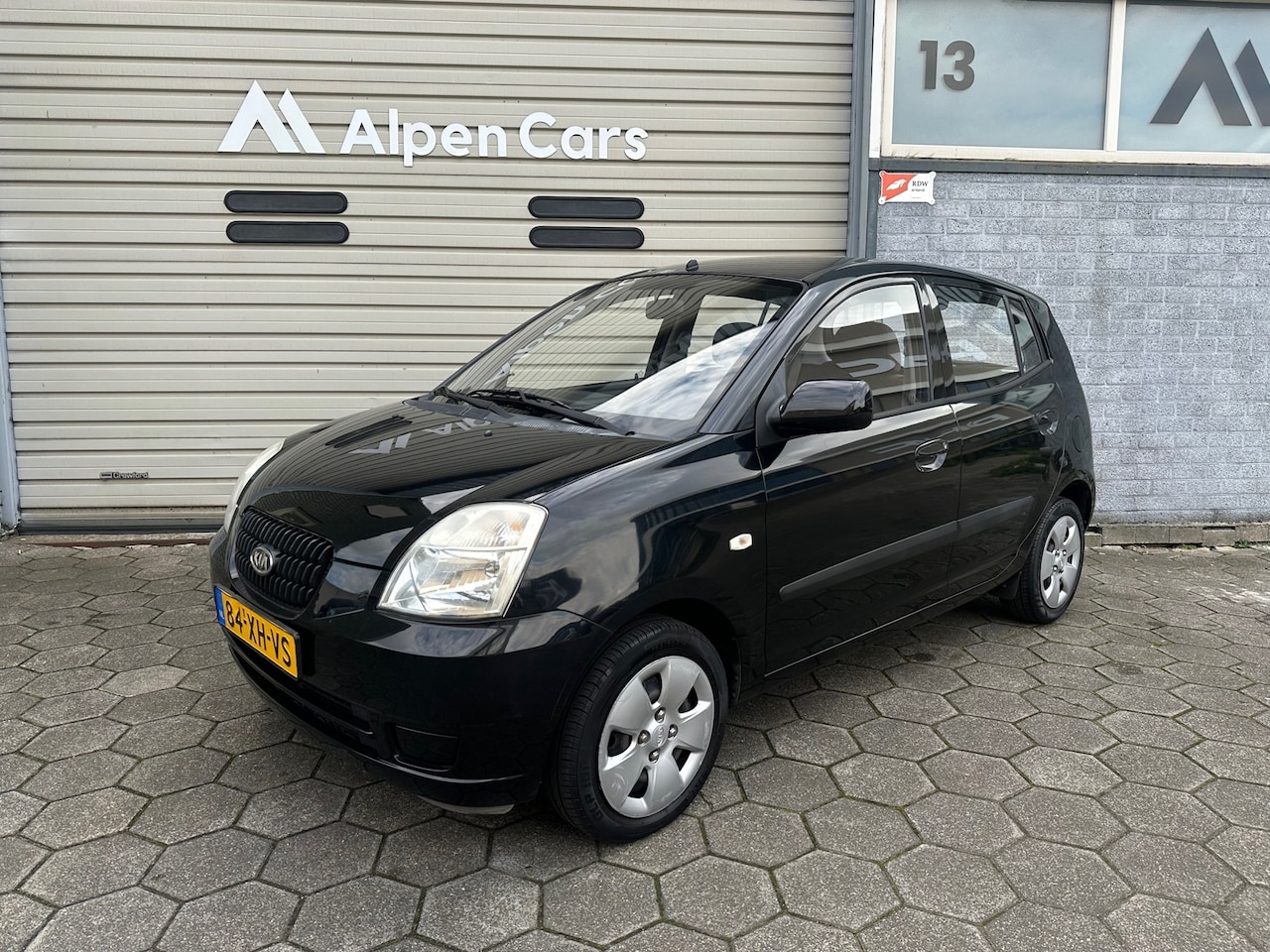 Kia Picanto - 1.0 Light Eerste eigenaar / APK 08-2027 - AutoWereld.nl