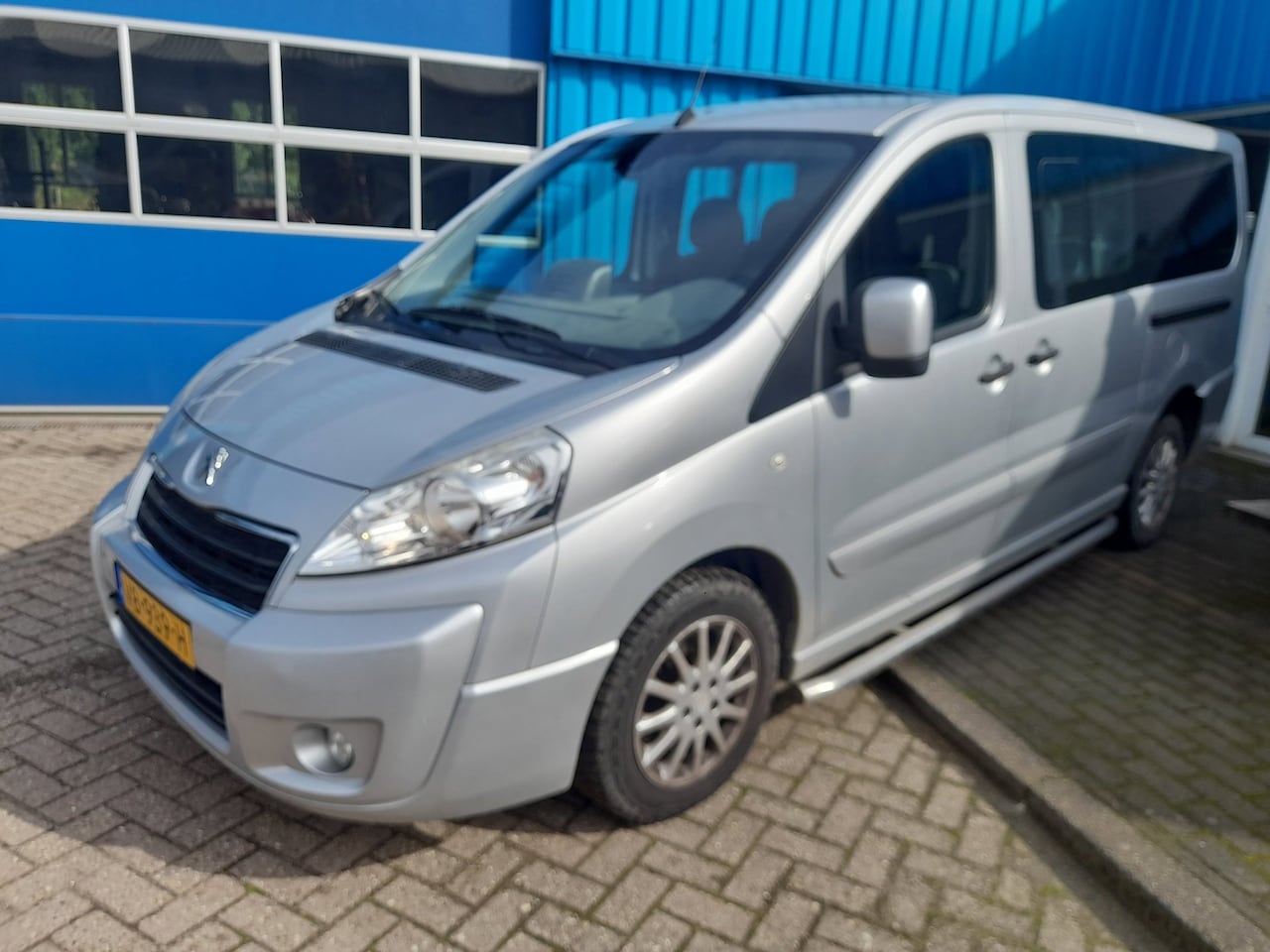 Peugeot Expert - 229 2.0 HDI L2H1 DC 229 2.0 HDI L2H1 DC Profit+ - AutoWereld.nl