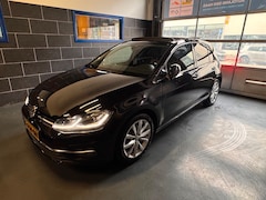 Volkswagen Golf - 1.5 TSI - Virtual - Pano - Carplay - Camera - Keyless - Font Assist - ACC