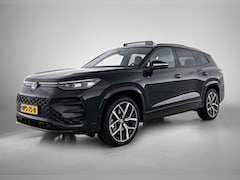 Volkswagen Tayron - 1.5 eHybrid R-Line Edition SoH 99, 92% | 204 PK | Automaat | Stoel en Stuurverwarming | Bl