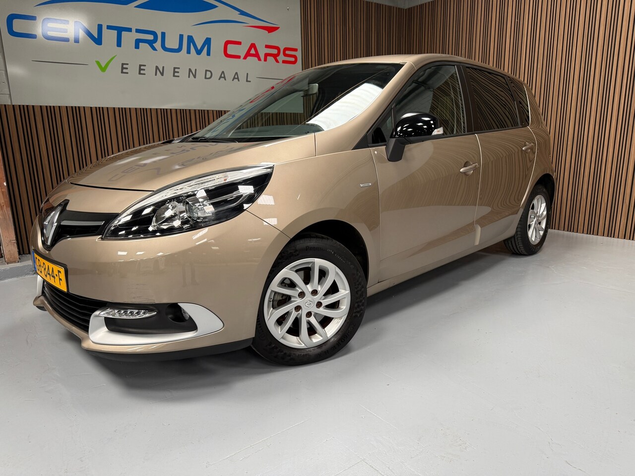 Renault Scénic - 1.2 TCe Authentique 1.2 TCe Authentique - AutoWereld.nl