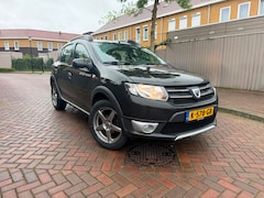 Dacia Sandero Stepway - 0.9 TCe Lauréate *Leuke auto