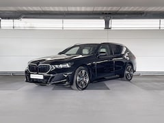 BMW 5-serie Touring - 550e xDrive