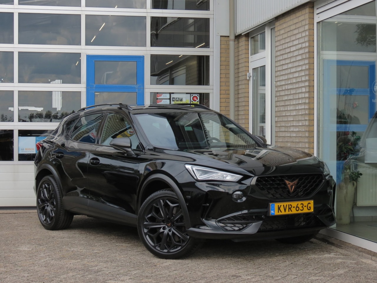 CUPRA Formentor - 1.4 e-Hybrid VZ 245 TRIBE EDITION Camera|CarPlay|Navi|Winter pakket|Ad. Cruise|Elec. Stoel - AutoWereld.nl