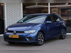 Volkswagen Polo - Achteruitrijcamera App-connect Navigatie Parkeersensoren