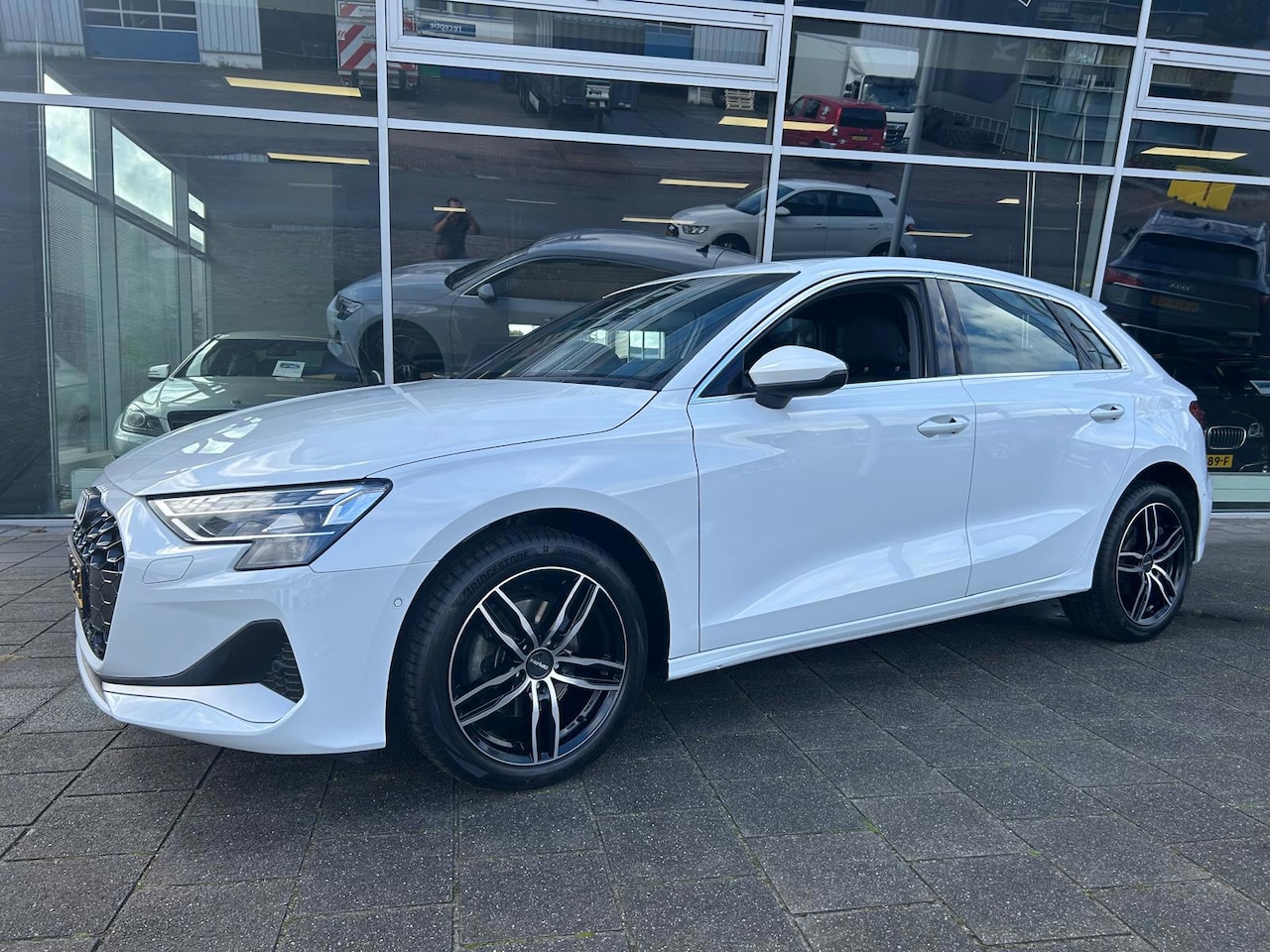 Audi A3 Sportback - 30 TFSI Advanced edition Facelift model! fabrgarantie 2028-02 - AutoWereld.nl