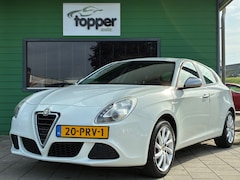 Alfa Romeo Giulietta - 1.4 T Progression|D-riem v.v.|CruiseControl|Airco|Elektr.ramen|LM-Velgen|Nieuwe APK|NAP|